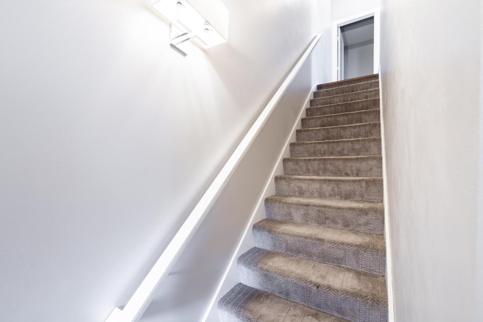 Luxury Downtown Townhome Unit 13 Cleveland Ngoại thất bức ảnh