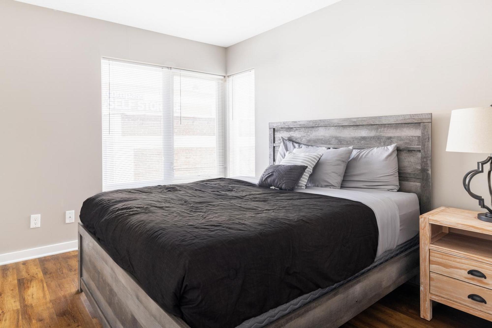 Luxury Downtown Townhome Unit 13 Cleveland Ngoại thất bức ảnh