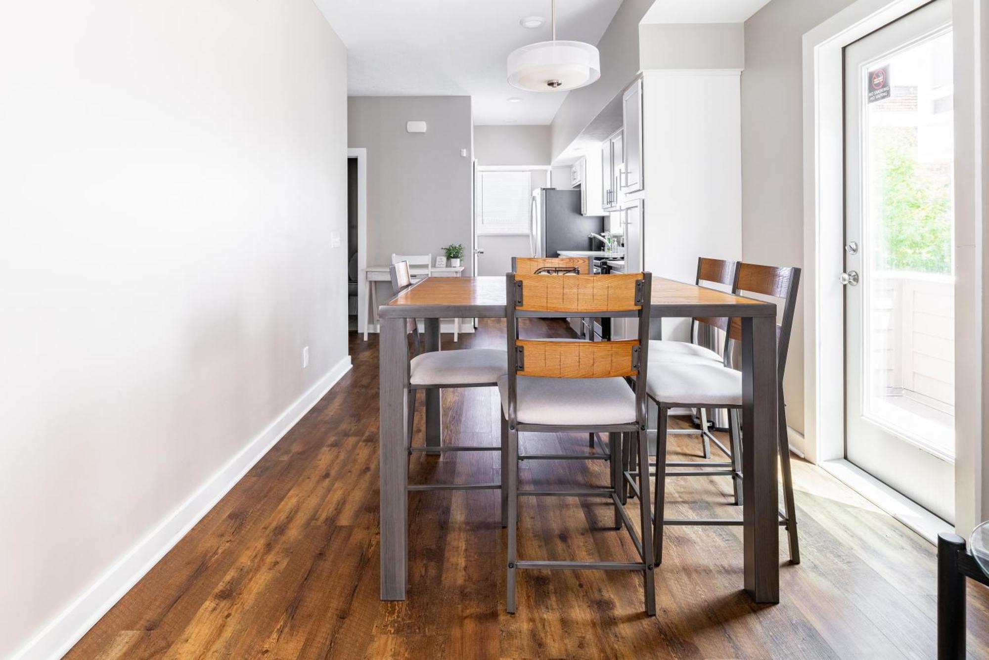 Luxury Downtown Townhome Unit 13 Cleveland Ngoại thất bức ảnh
