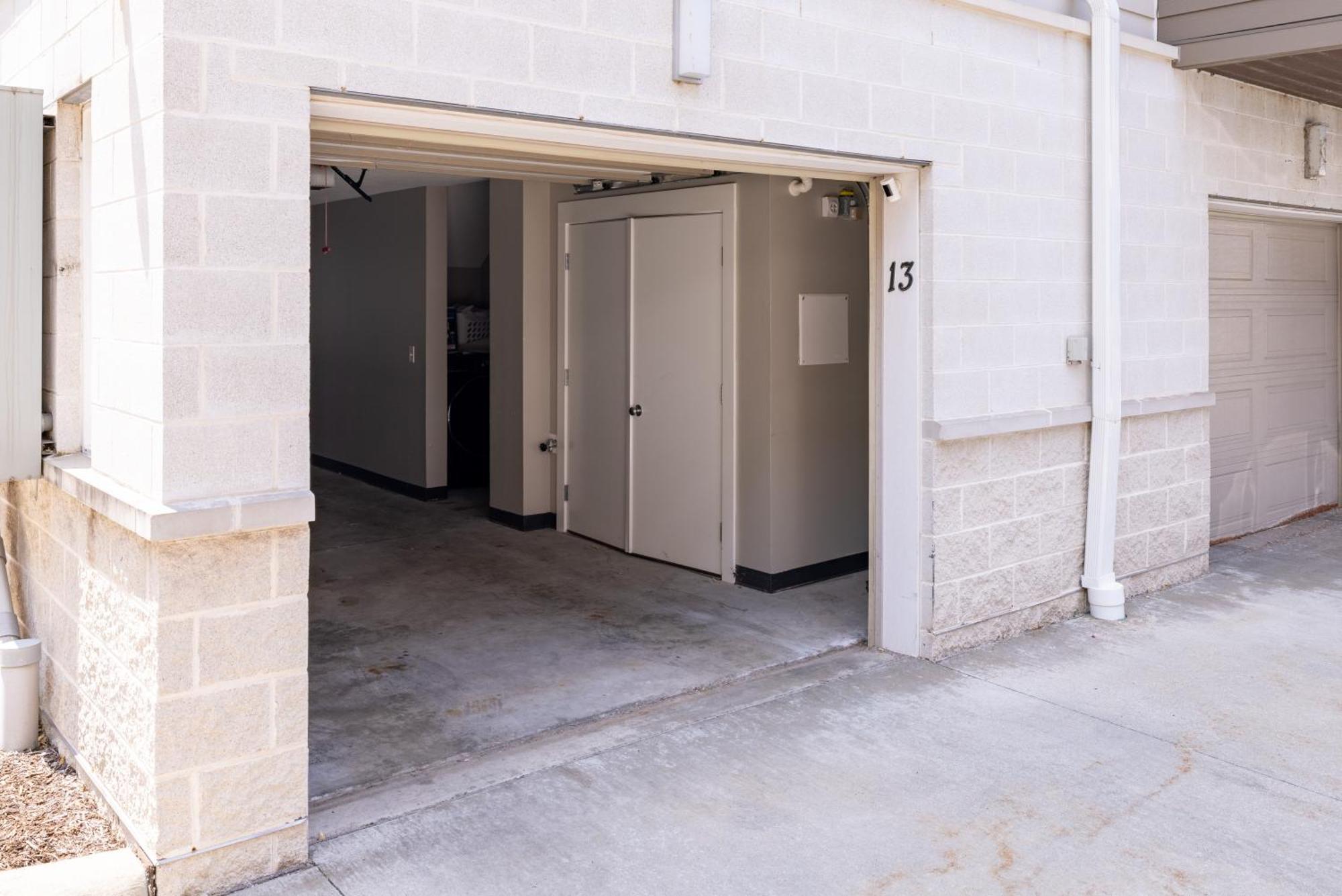 Luxury Downtown Townhome Unit 13 Cleveland Ngoại thất bức ảnh